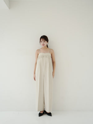 スタッフの顔写真