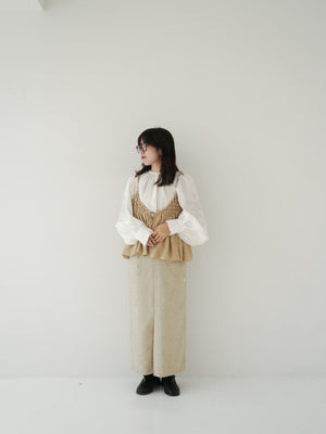 スタッフの顔写真