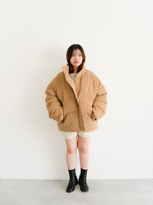 スタッフの顔写真