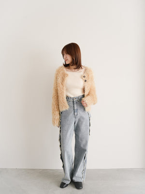 スタッフの顔写真