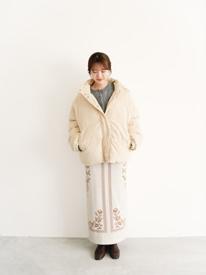 スタッフの顔写真