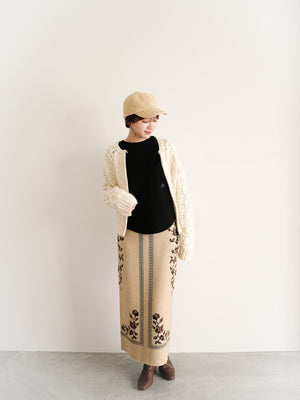 スタッフの顔写真