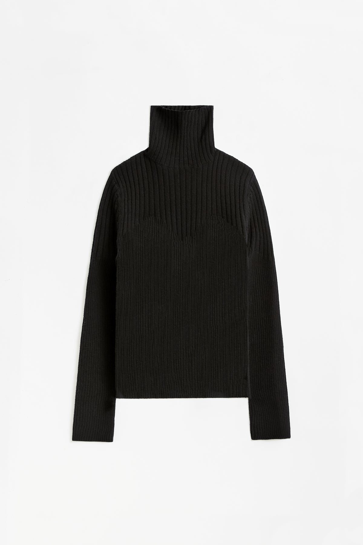 black / FREE