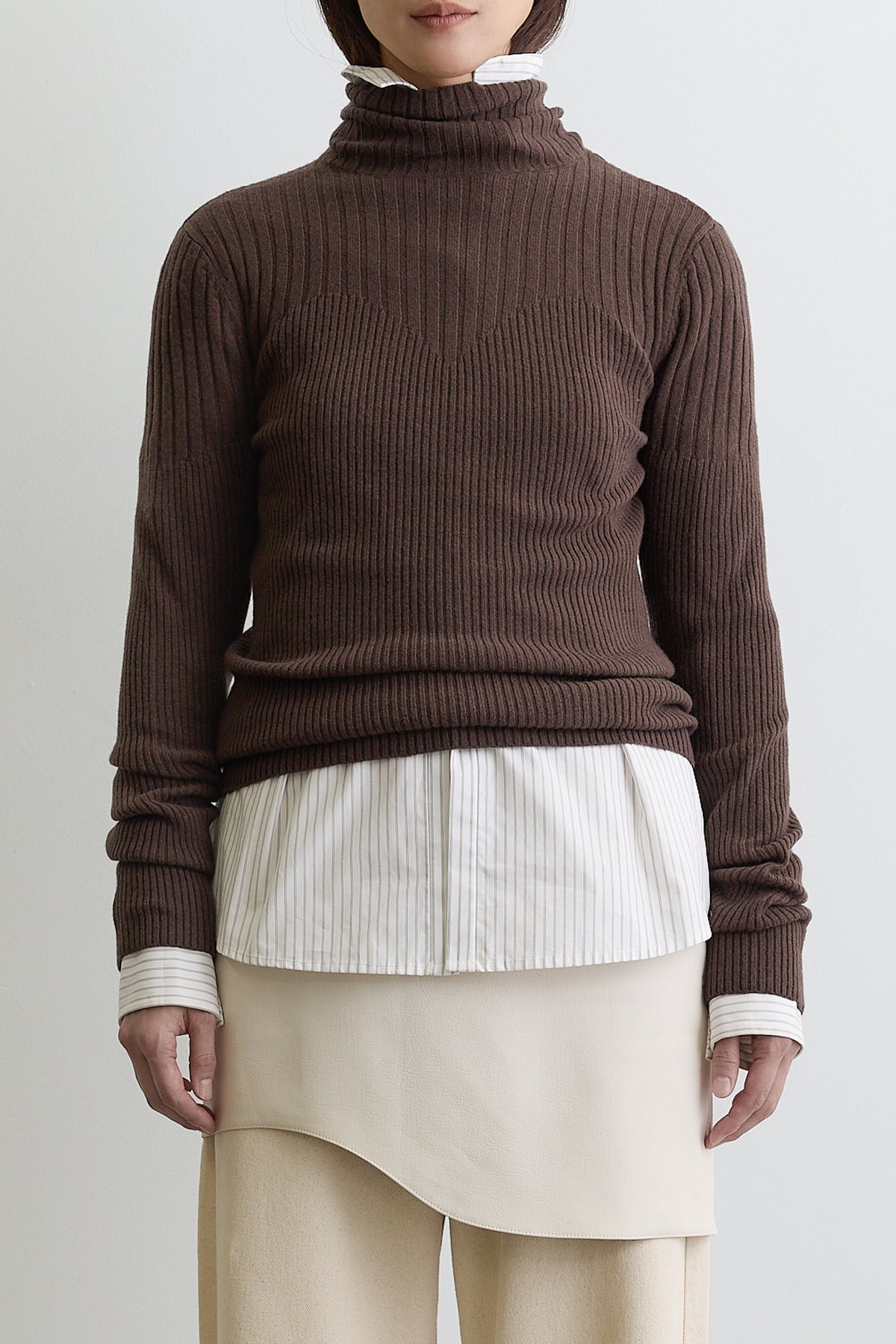 color_brown