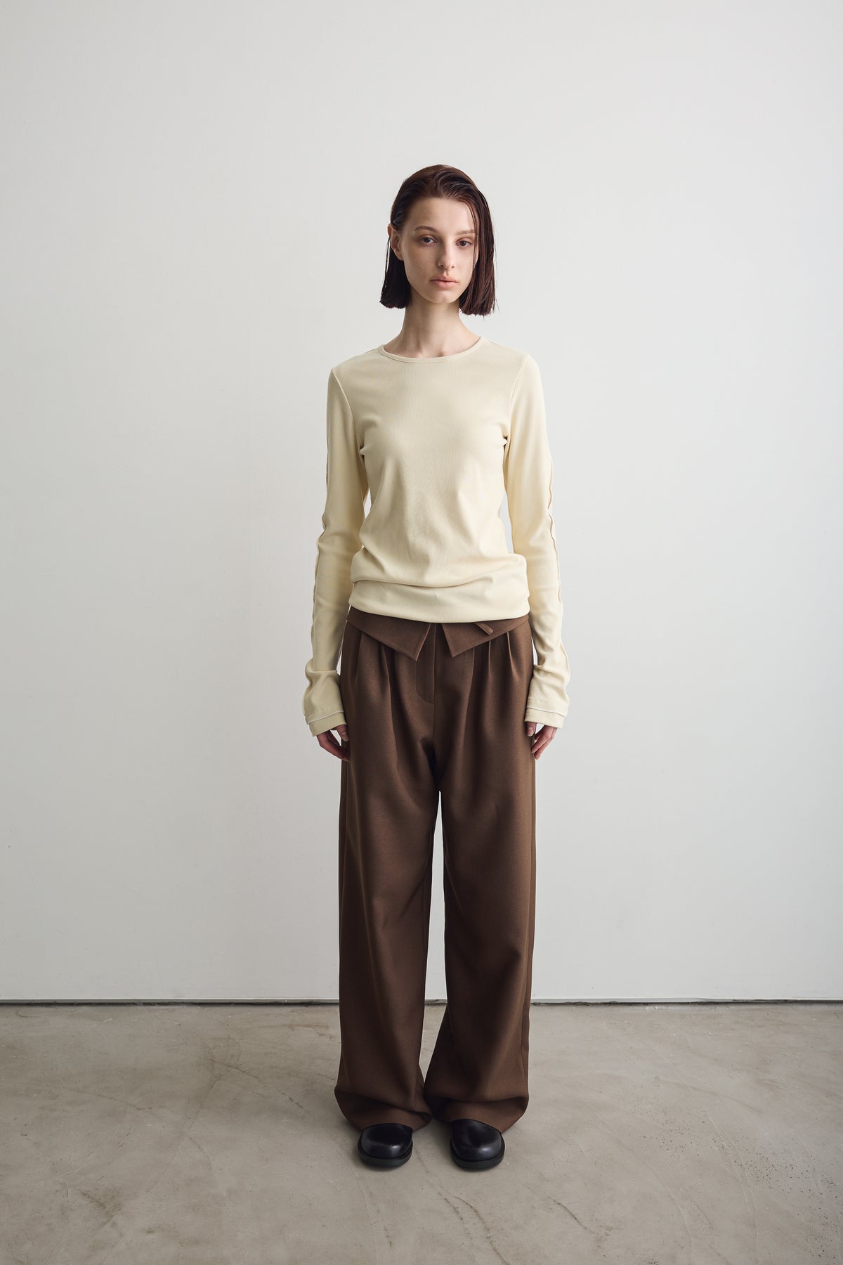 color_ivory