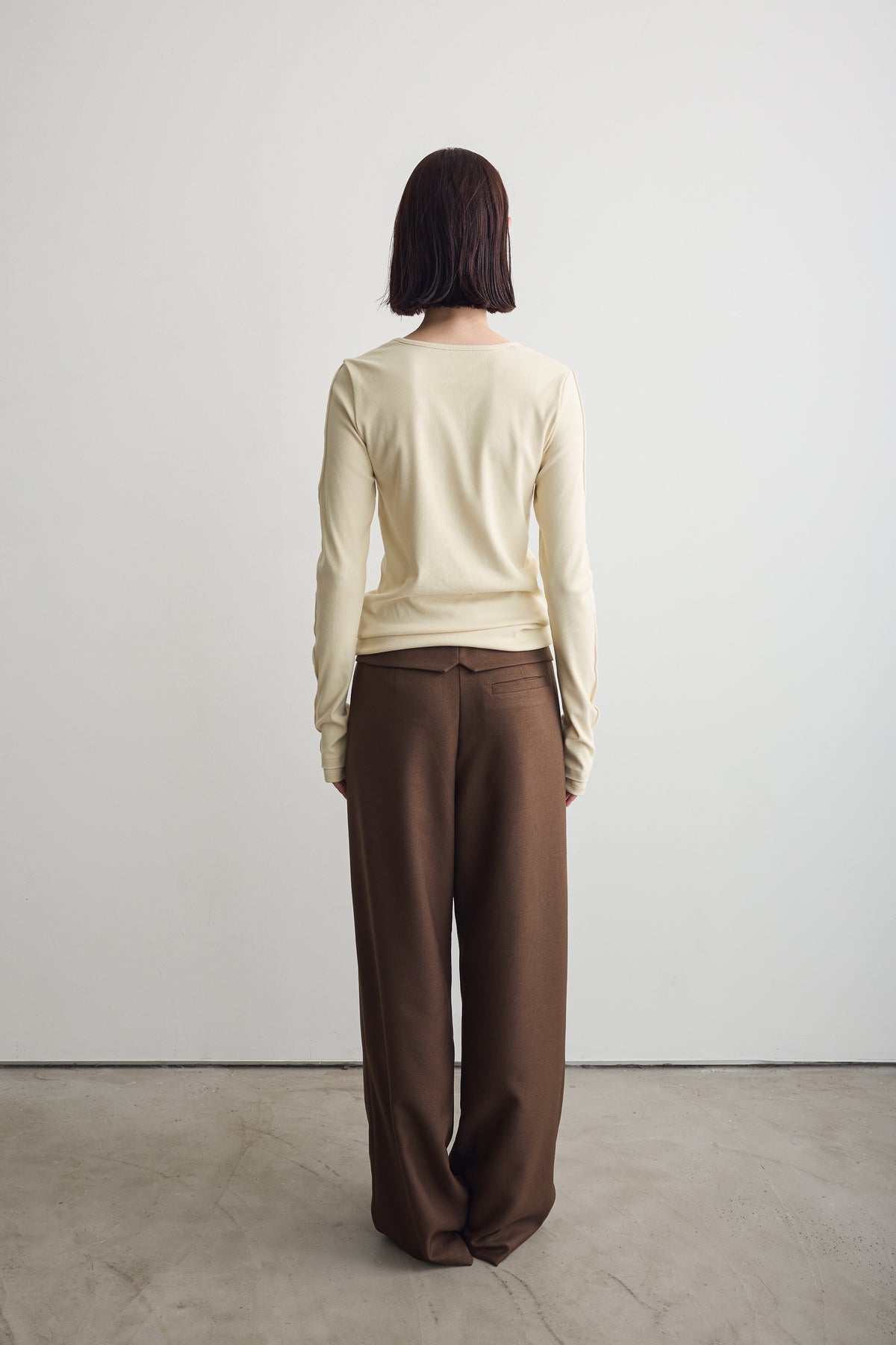 color_ivory