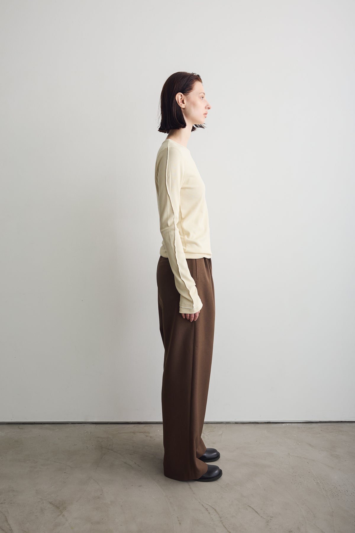 color_ivory