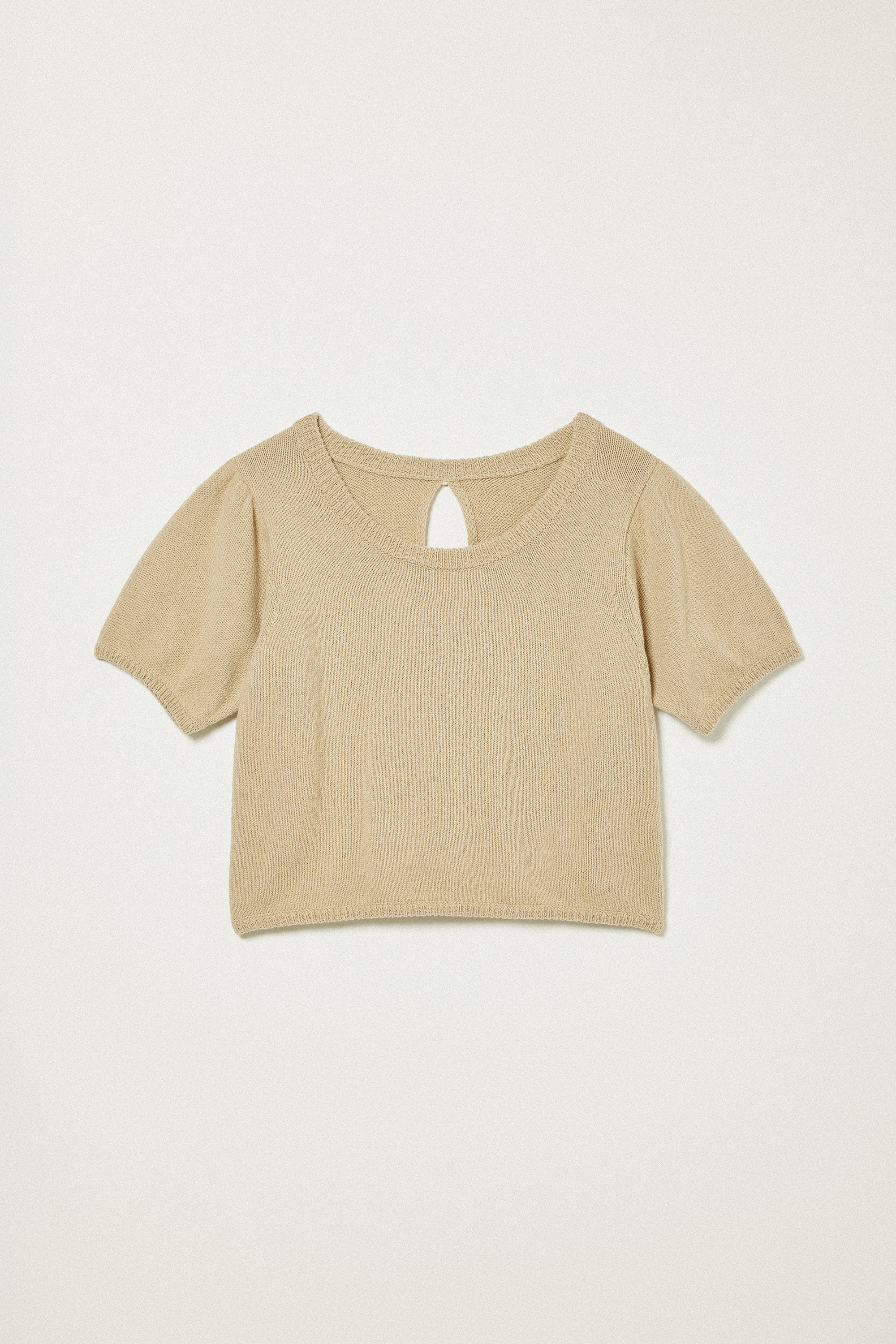 color_beige