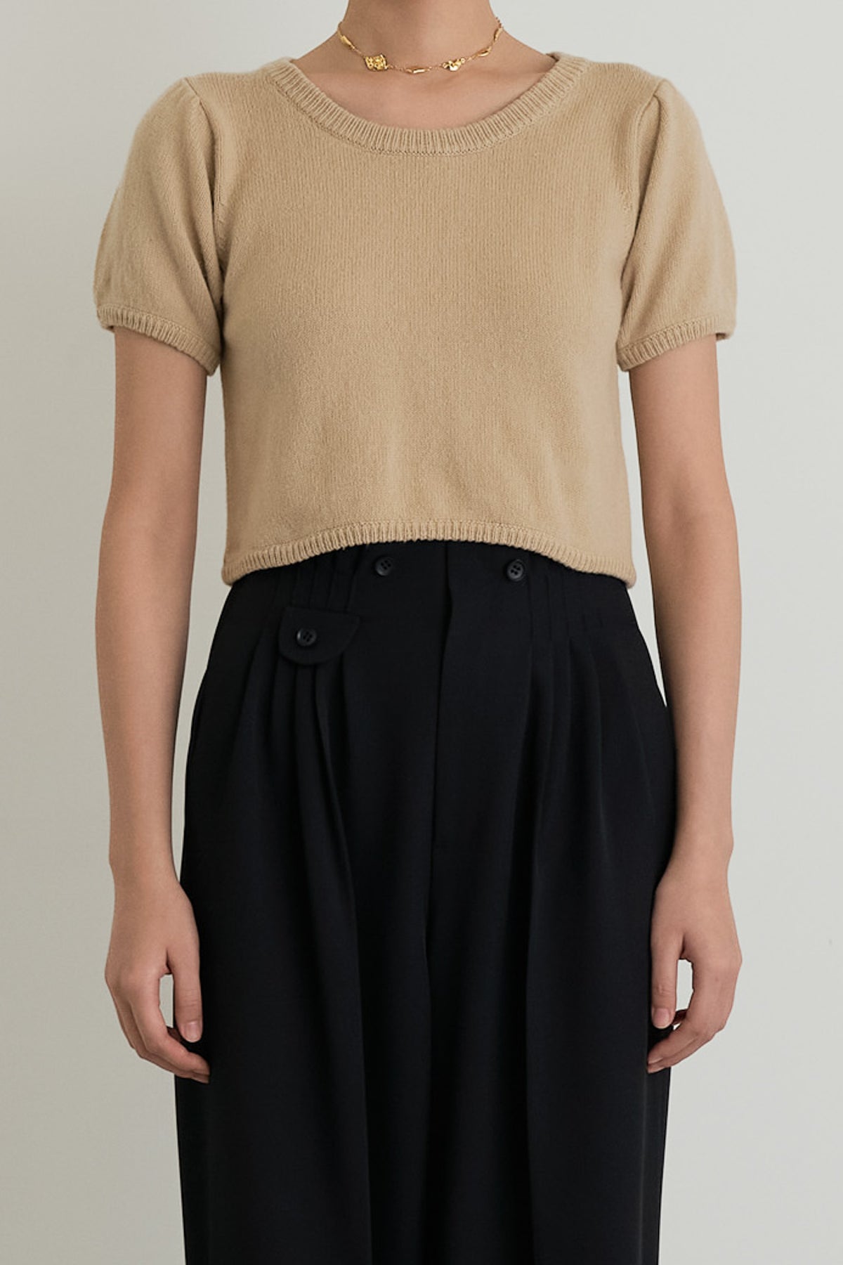 color_beige