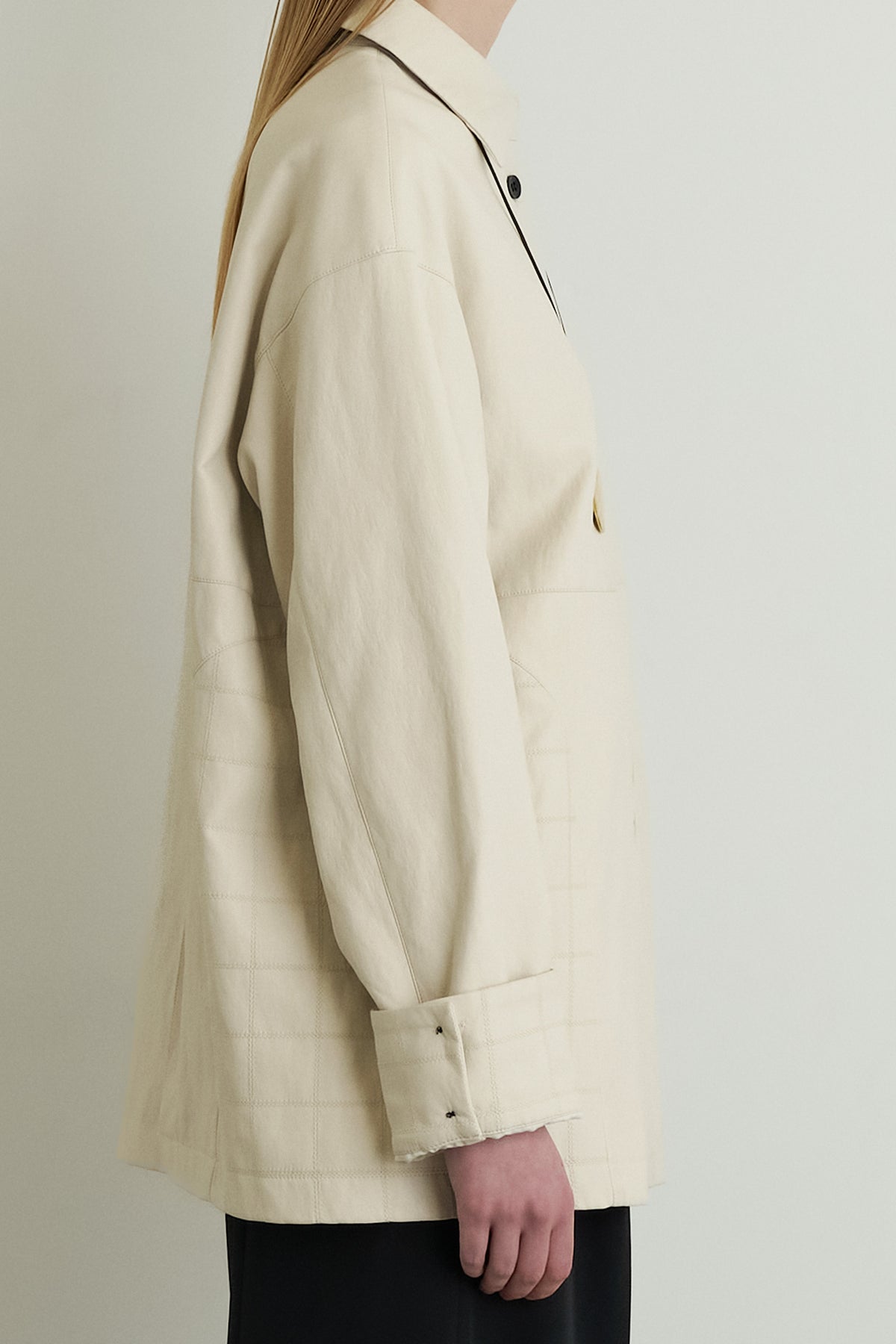 color_offwhite