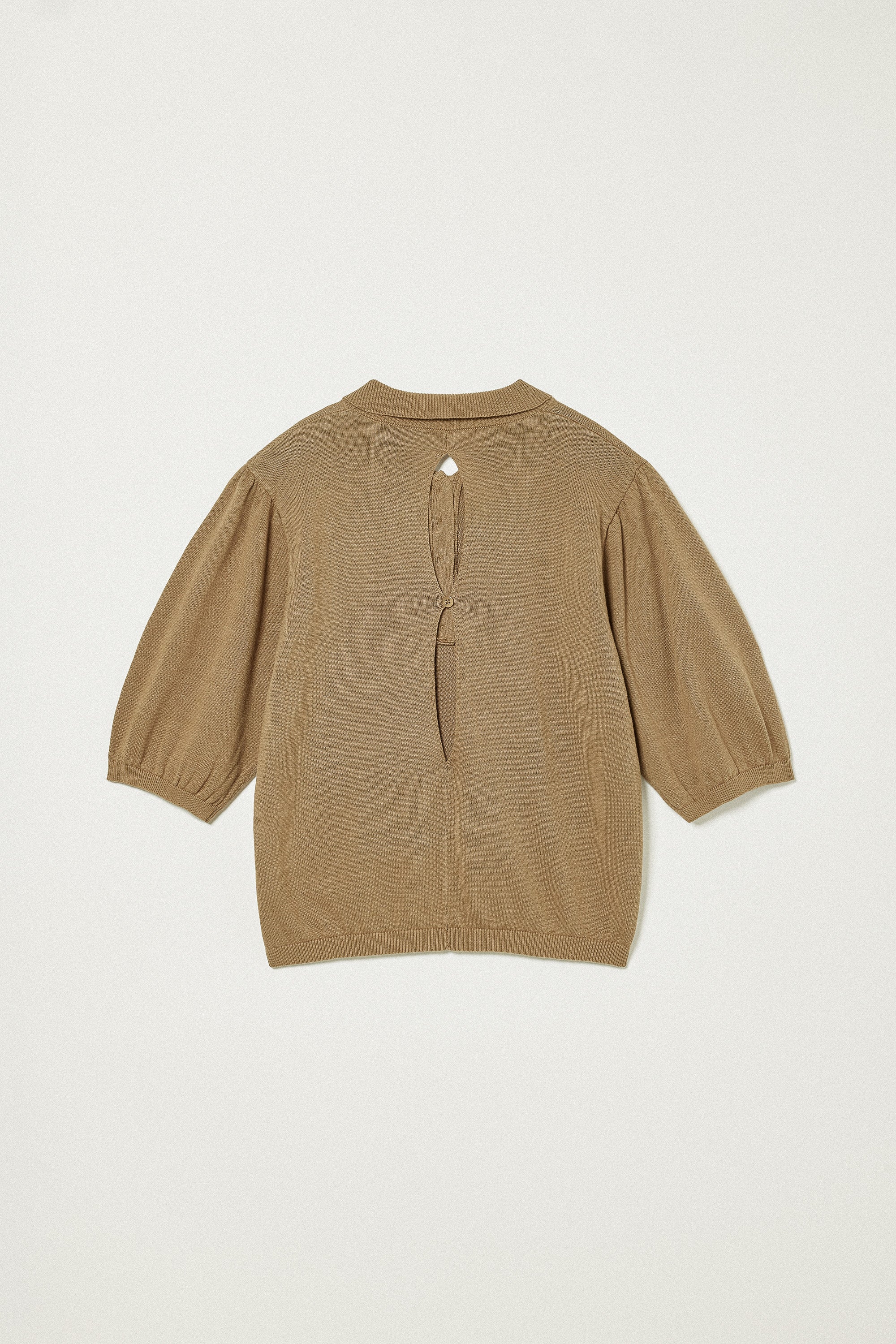 LOGO POLO SHIRT — ESSENCE