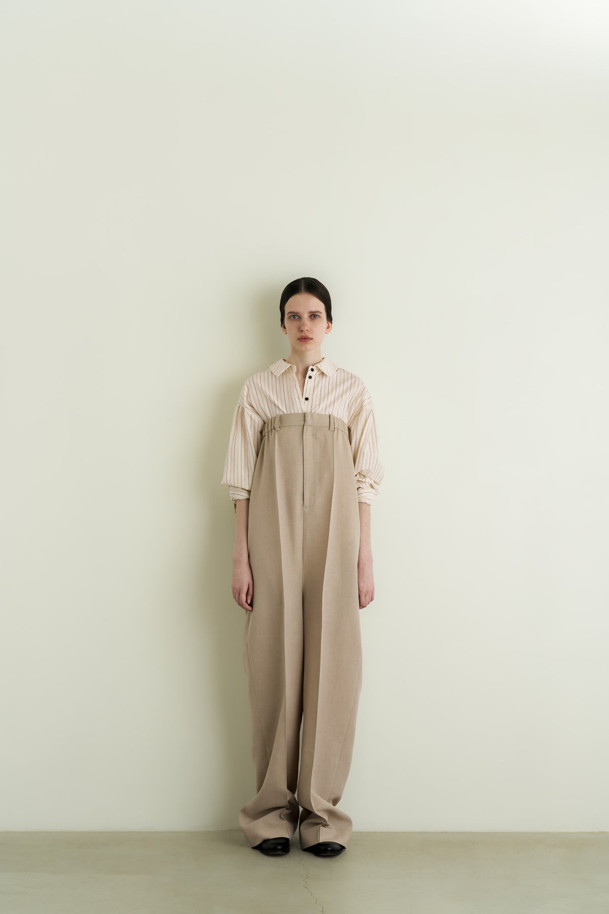 color_offwhite