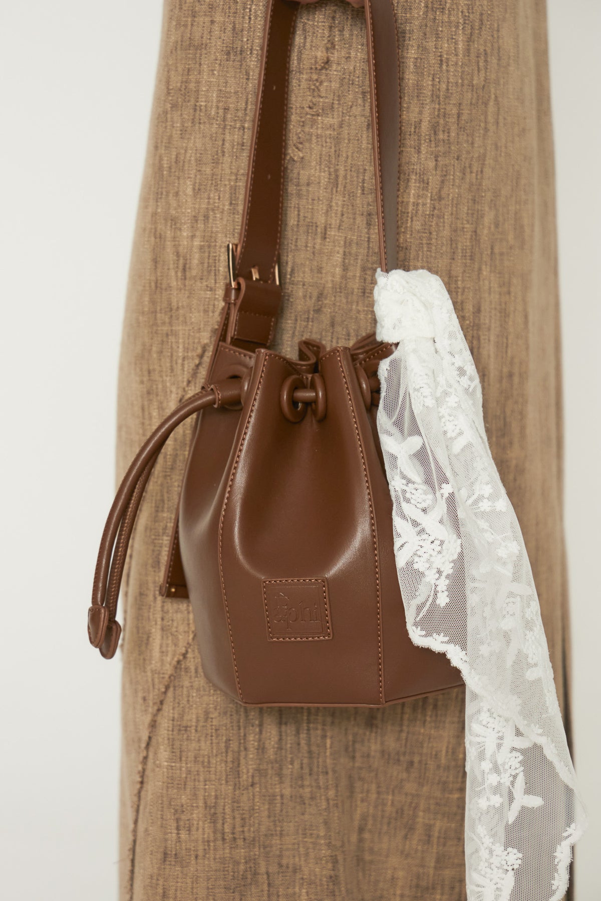 COCOON ONE SHOULDER BAG