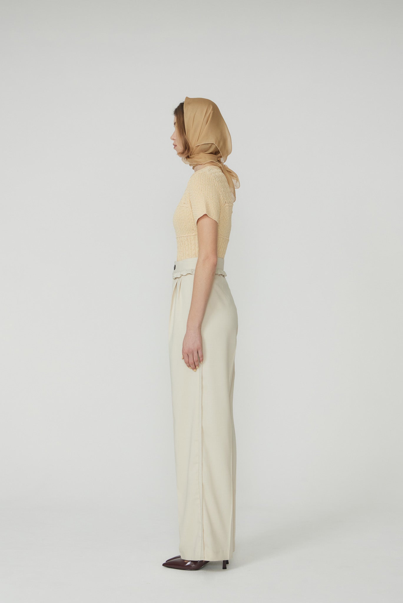 SWITCHING FABRIC KNIT TOP【POPUP先行】