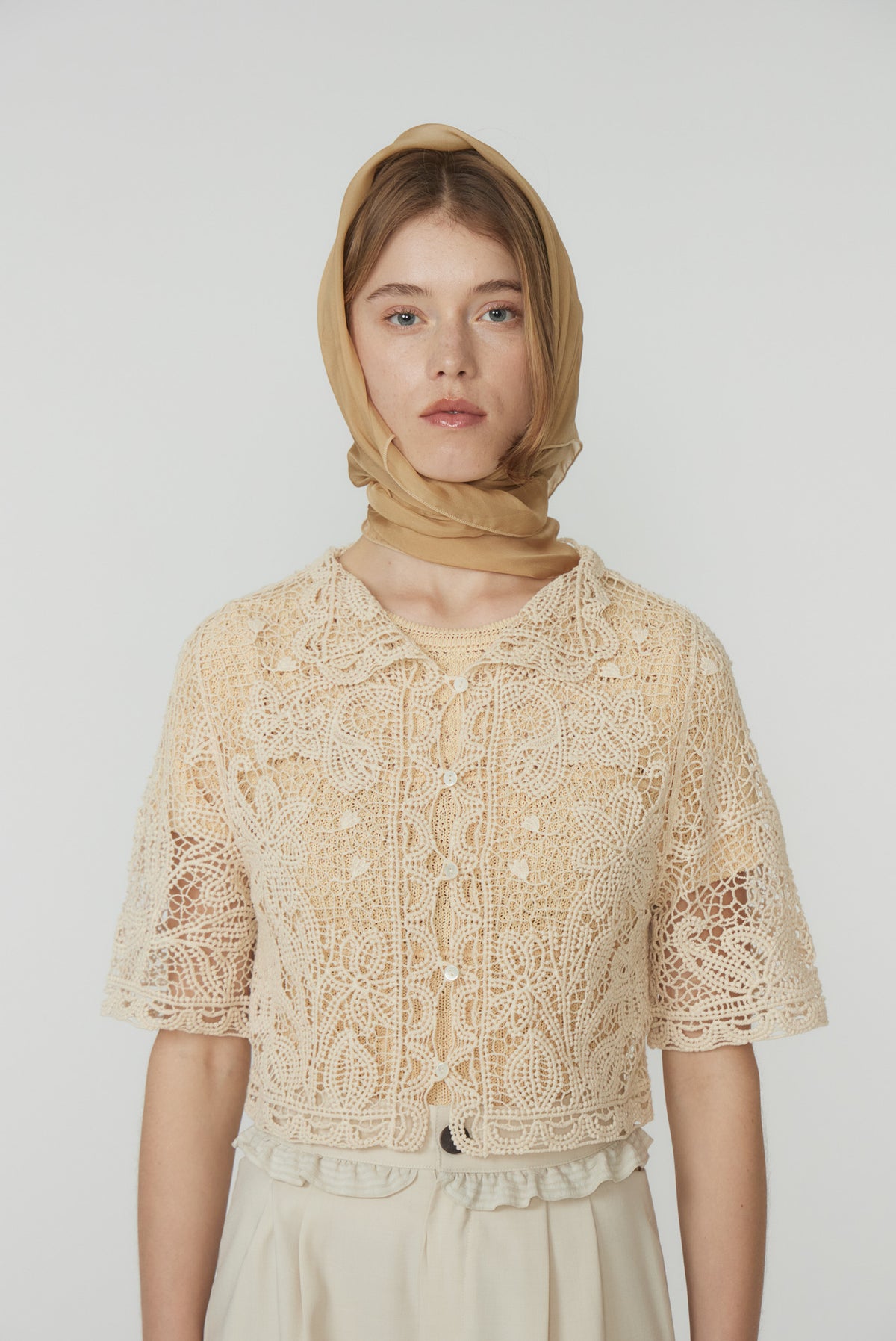 HALF SLEEVE EMBROIDERY LACE BLOUSE【STORE限定】