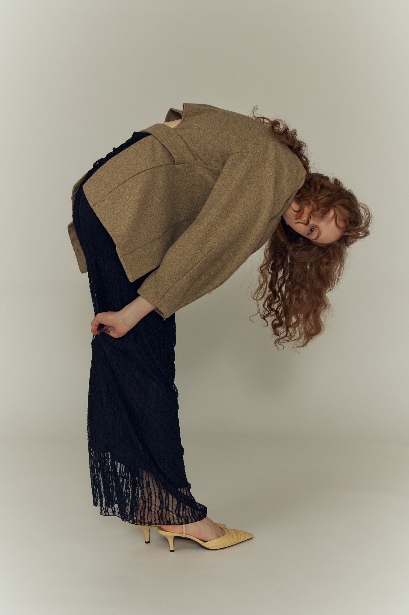 ジャケット・アウター Eaphi CURVE CUT LINE JACKET / brown CURVE CUT LINE JACKET