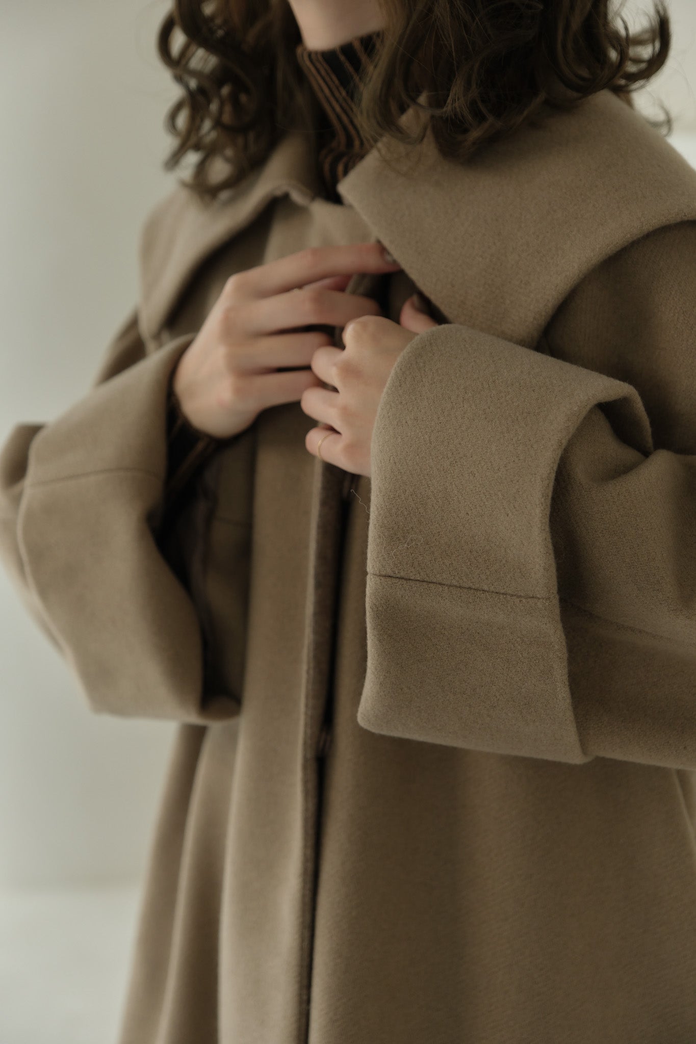 big collar middle coat – Eaphi