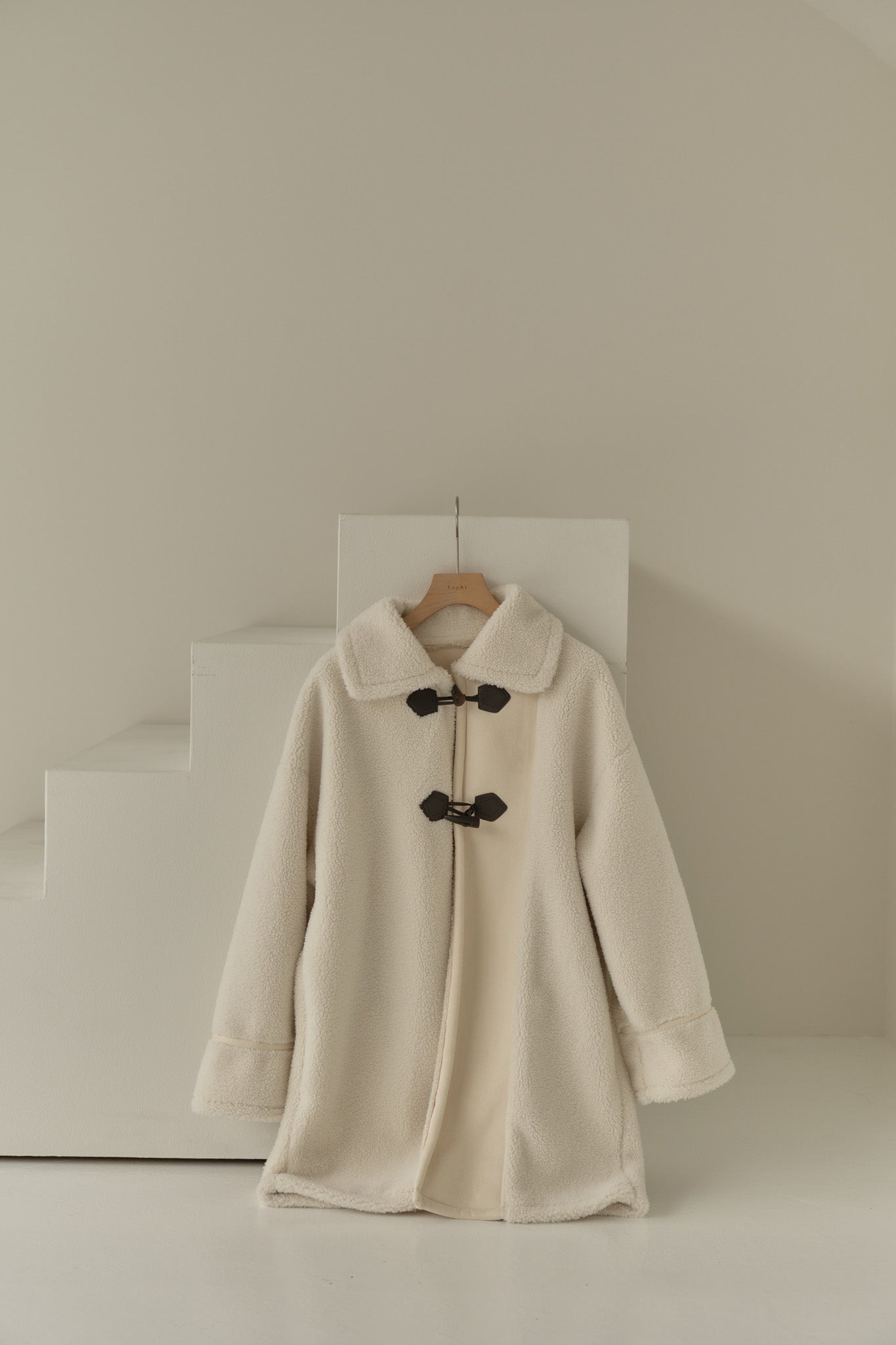 coat – Eaphi