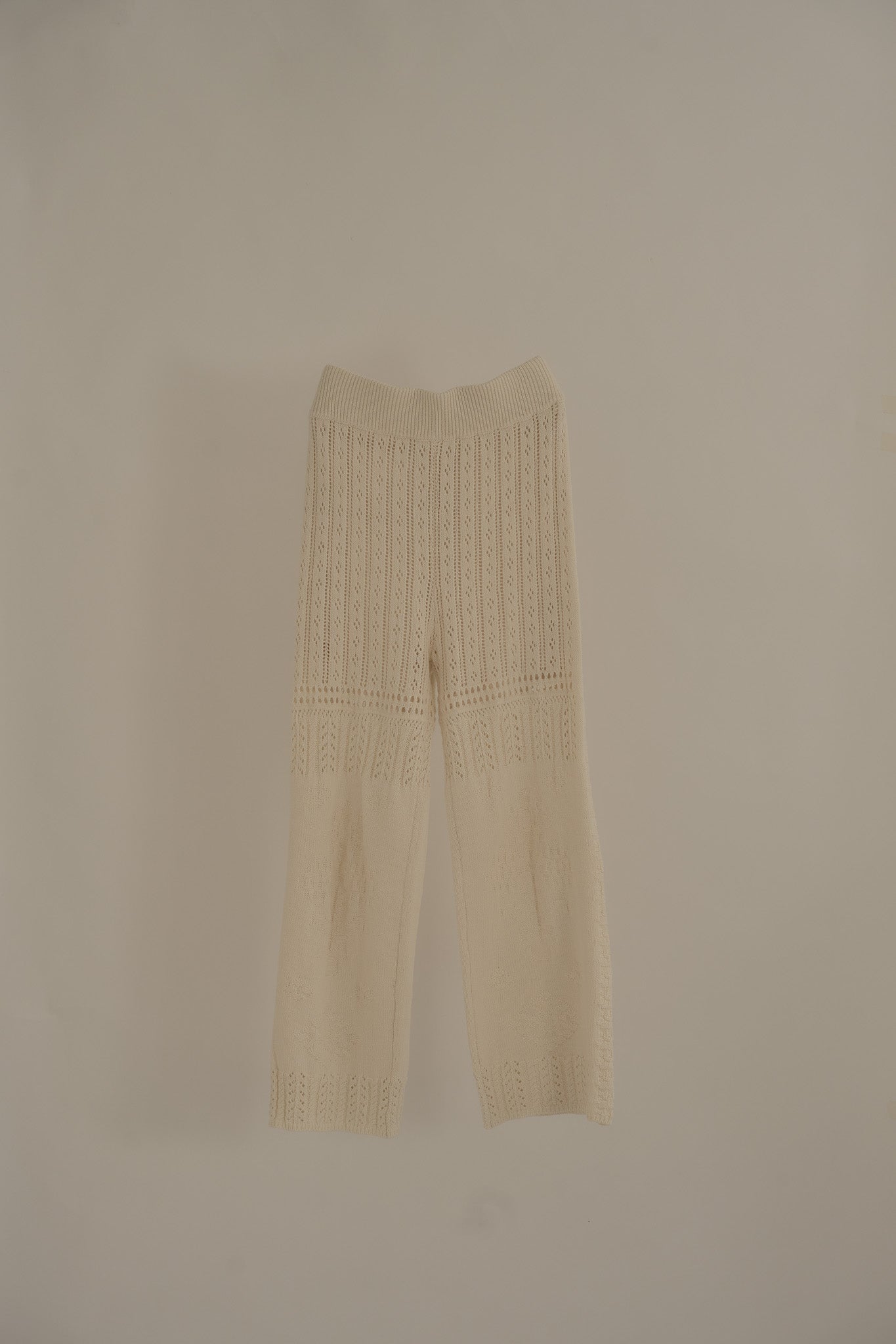plant motif knit pants