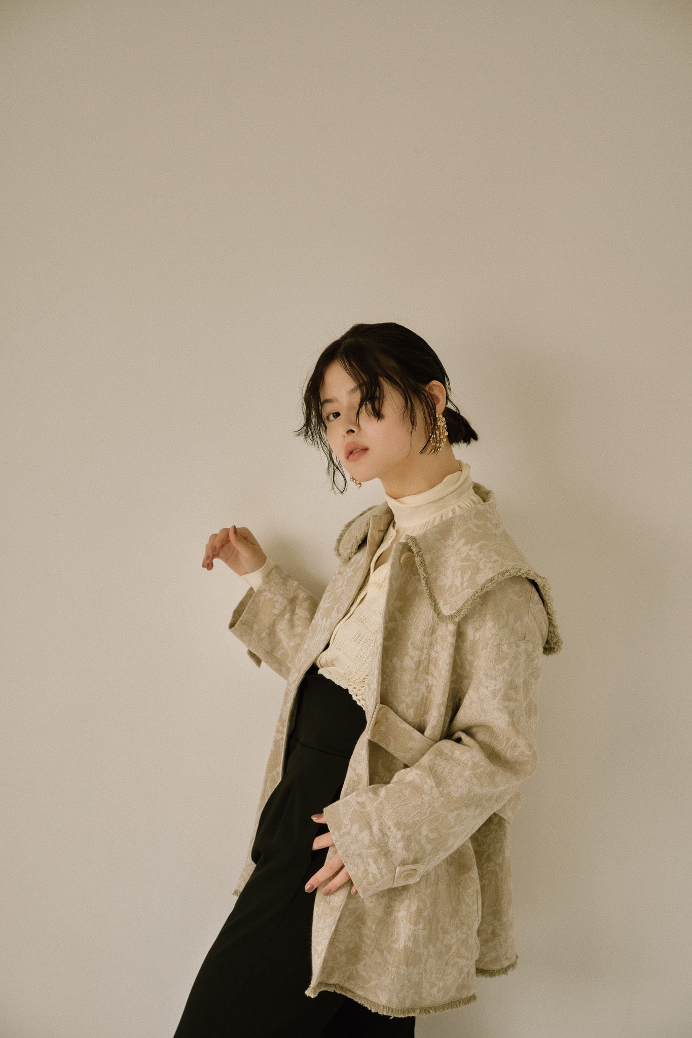 big collar botanical half jacket