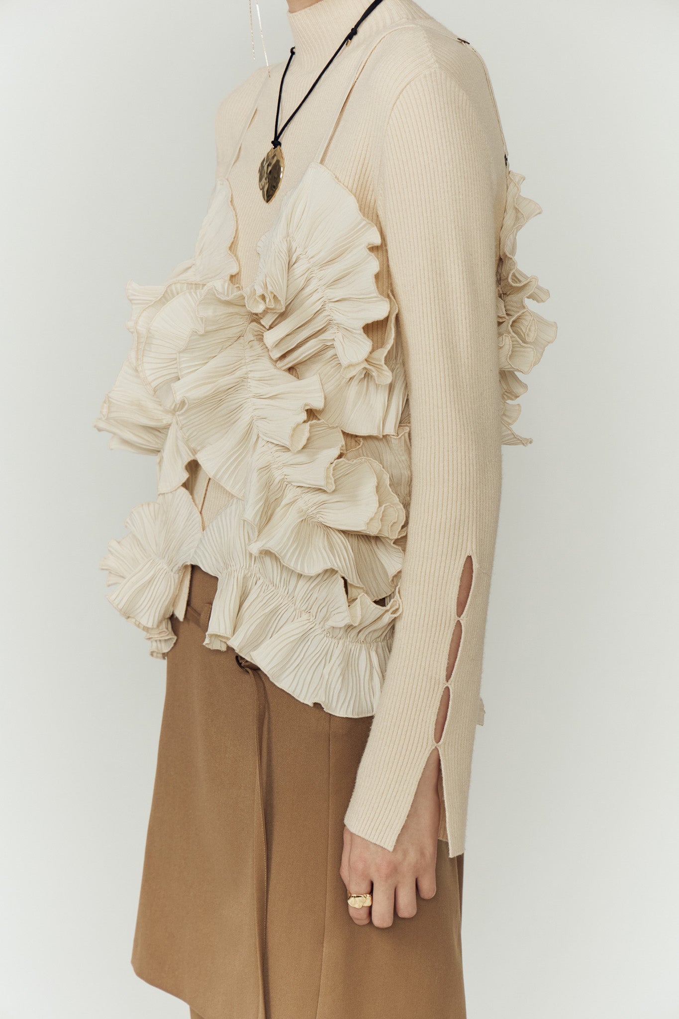 新品　FEELING FRILLS BUSTIER eaphi FEELING FRILLS BUSTIER