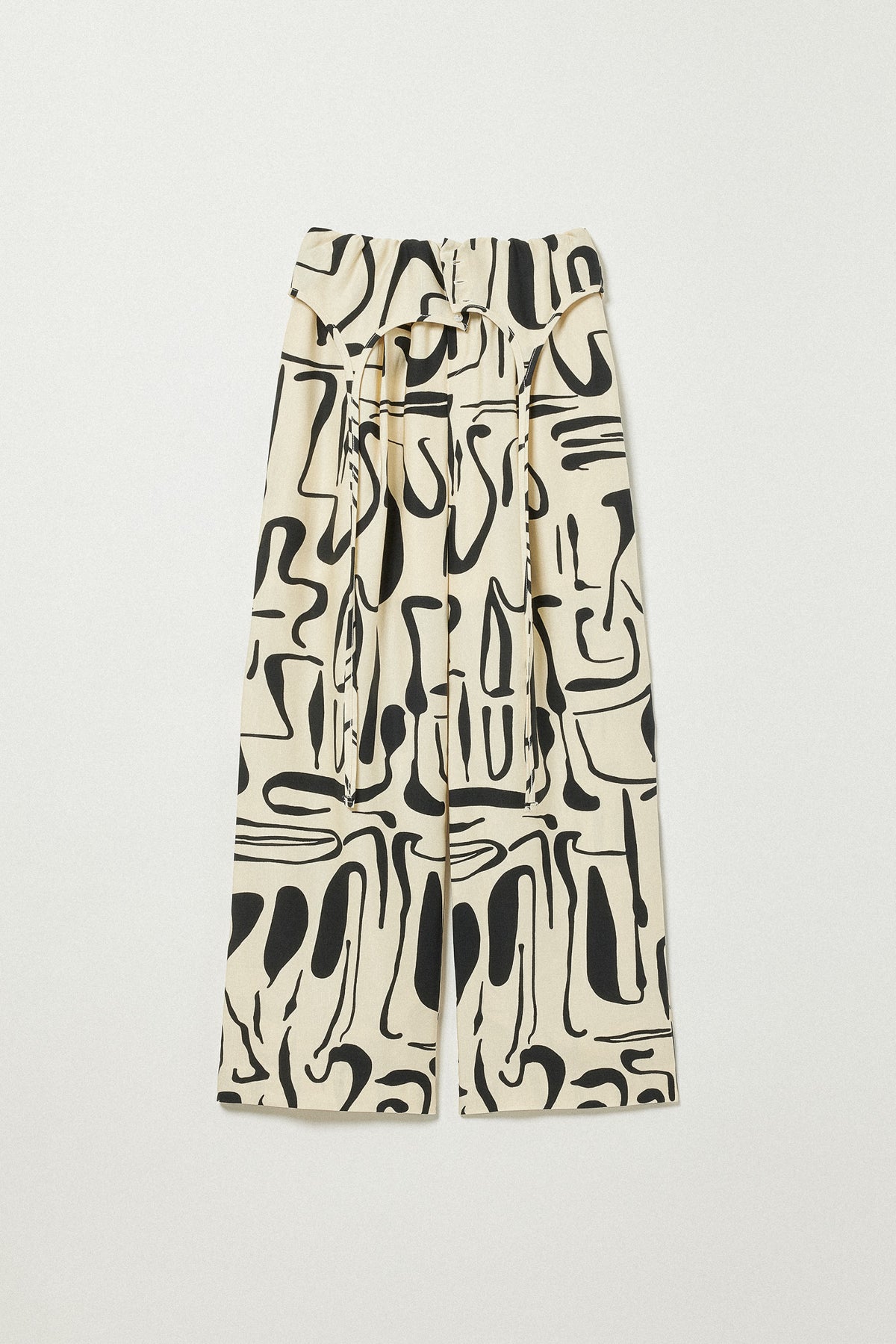 ivory / Short