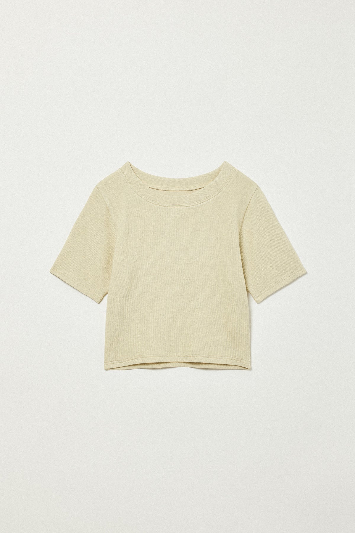 beige / Short