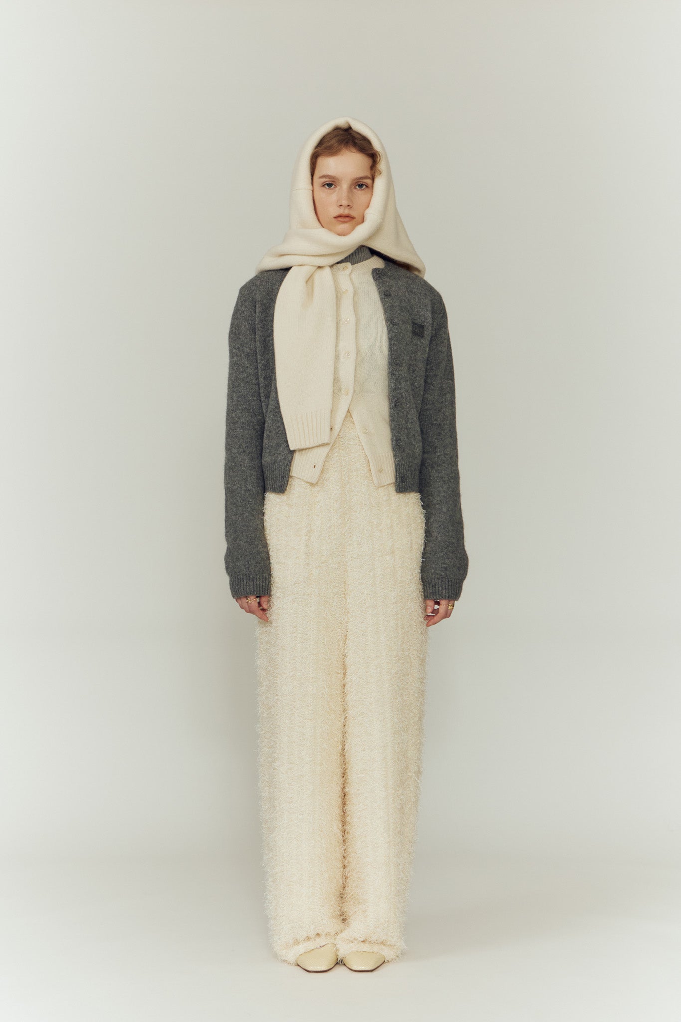 WOOL KNIT LOGO CARDIGAN