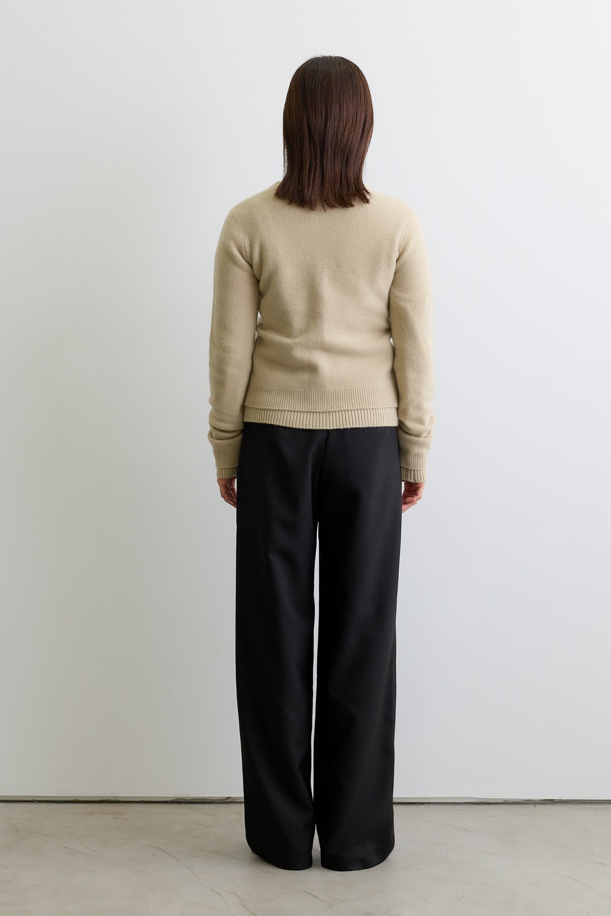 color_beige