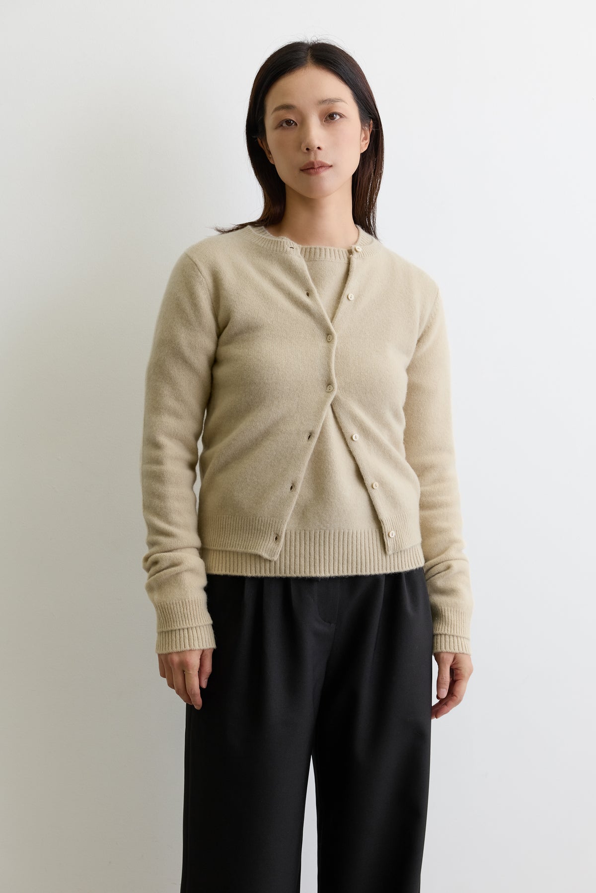 color_beige