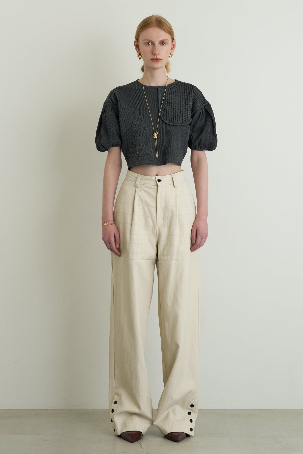 color_offwhite