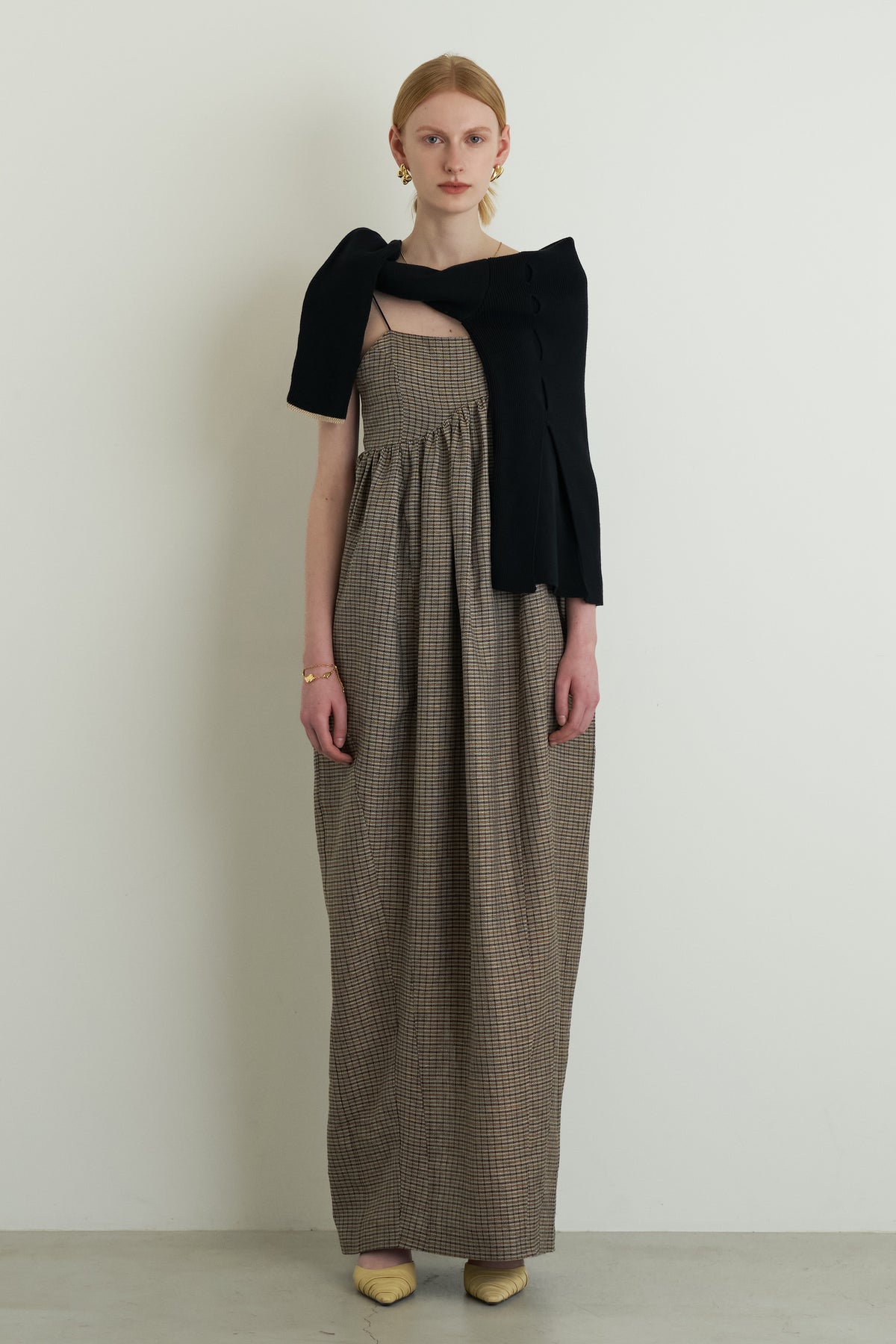 color_brown