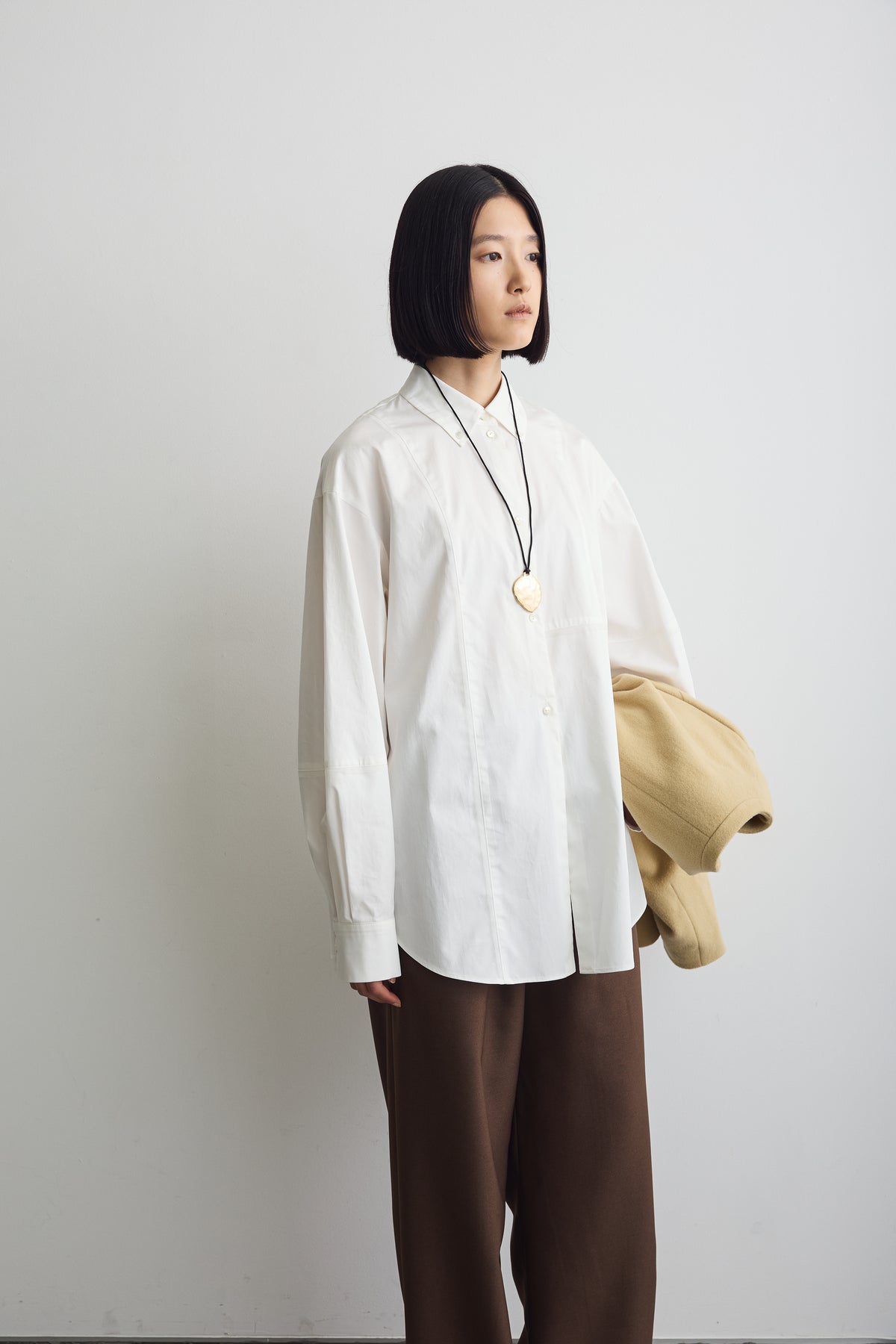 color_offwhite