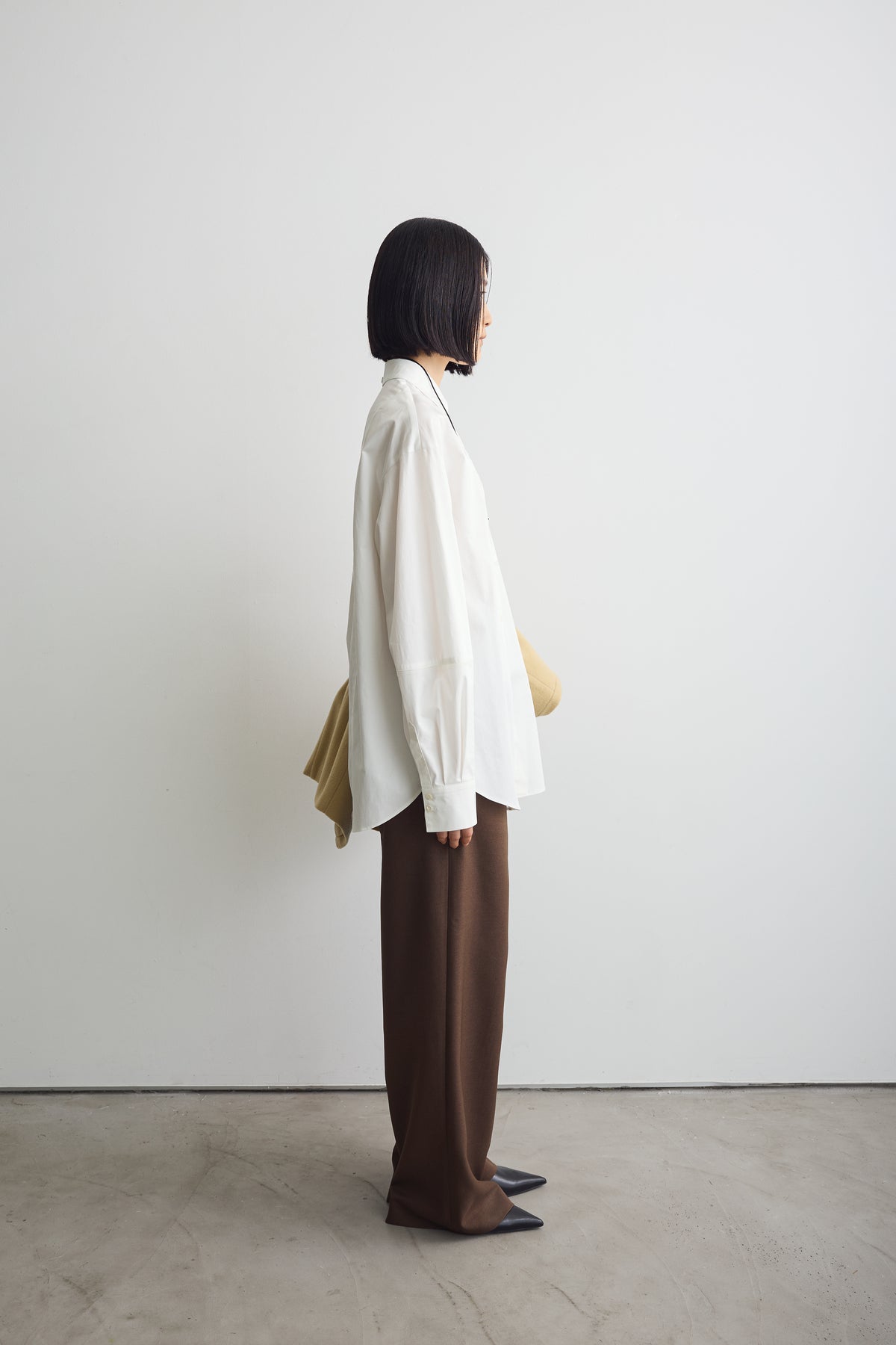 color_offwhite