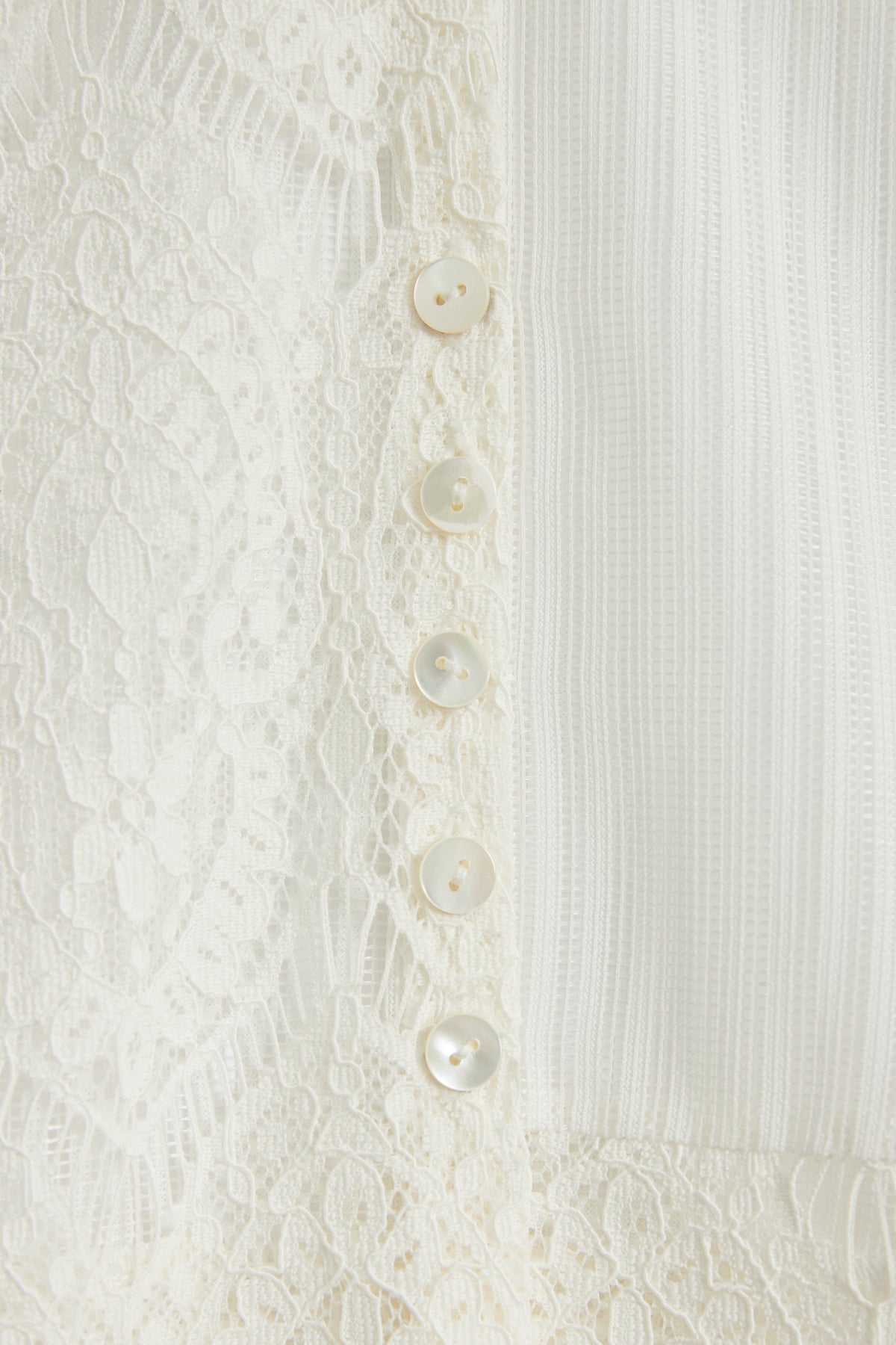 color_ivory