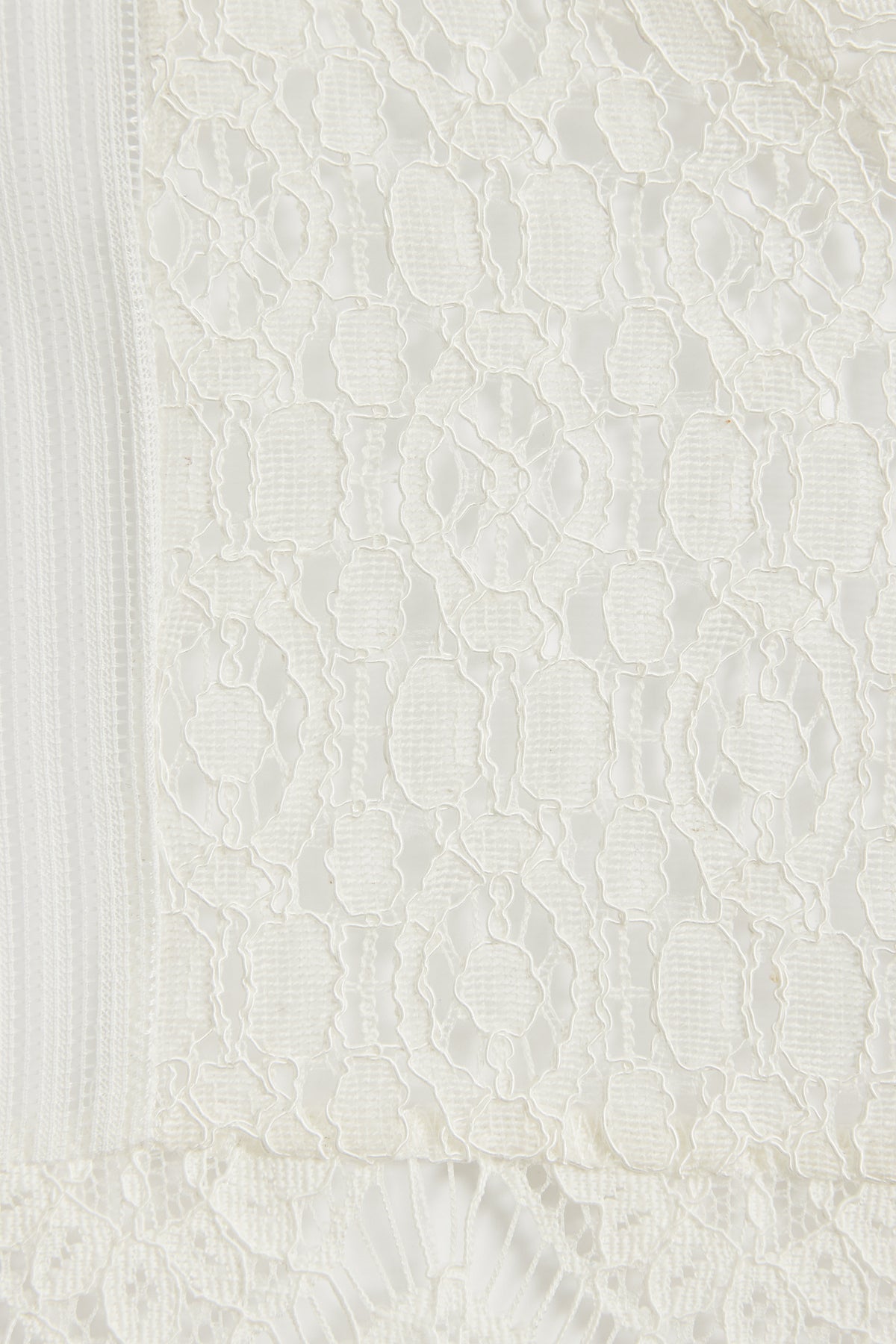 color_ivory