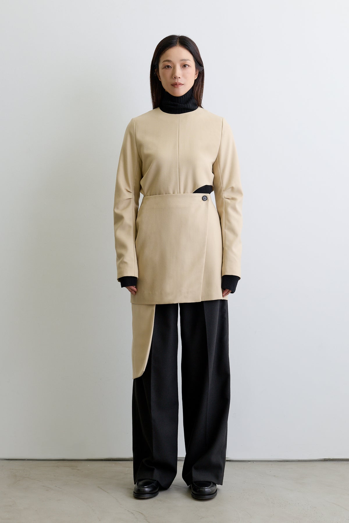 color_beige