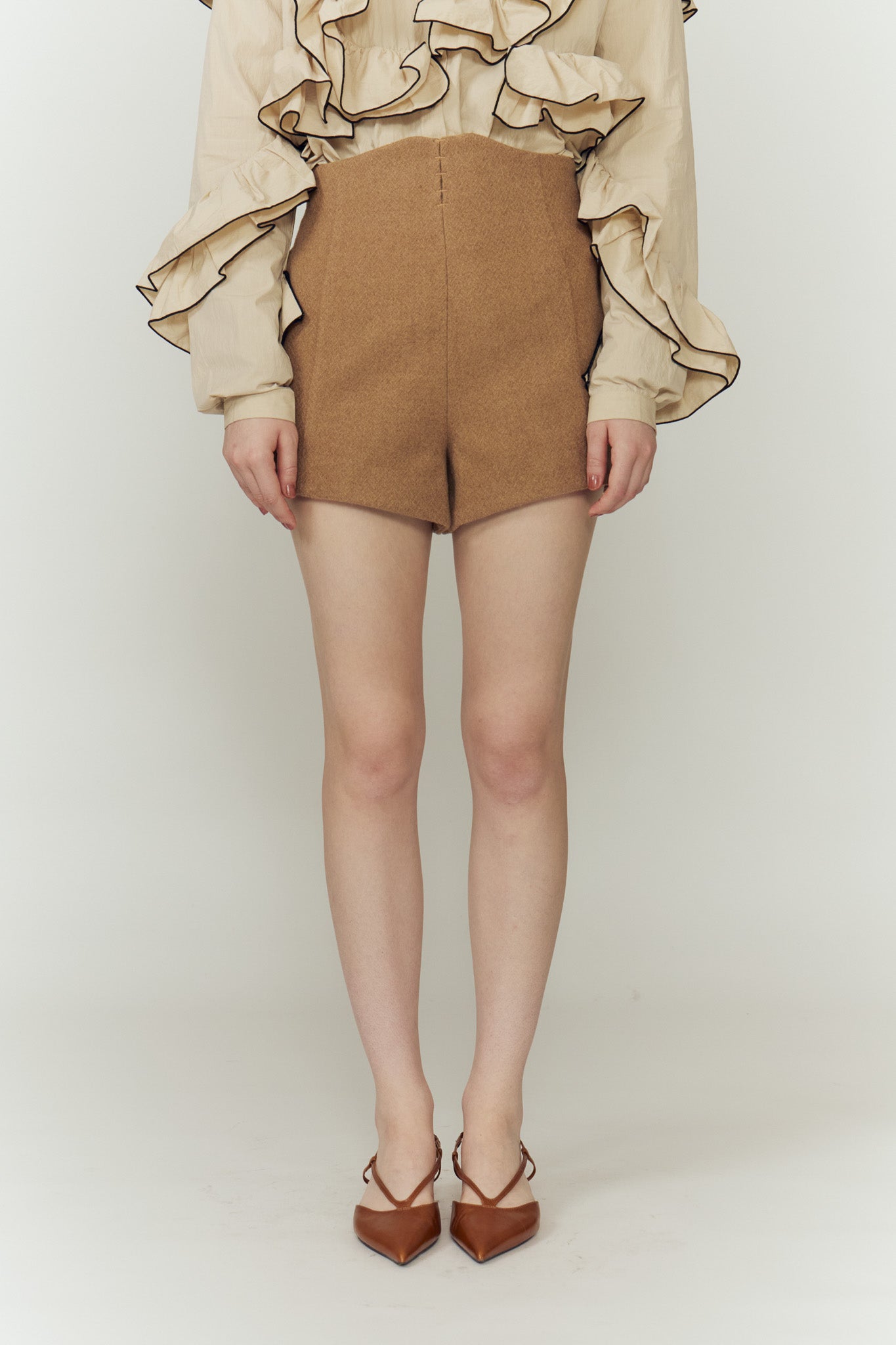 CLASSIC WOOL SHORT PANTS【POPUP先行販売】