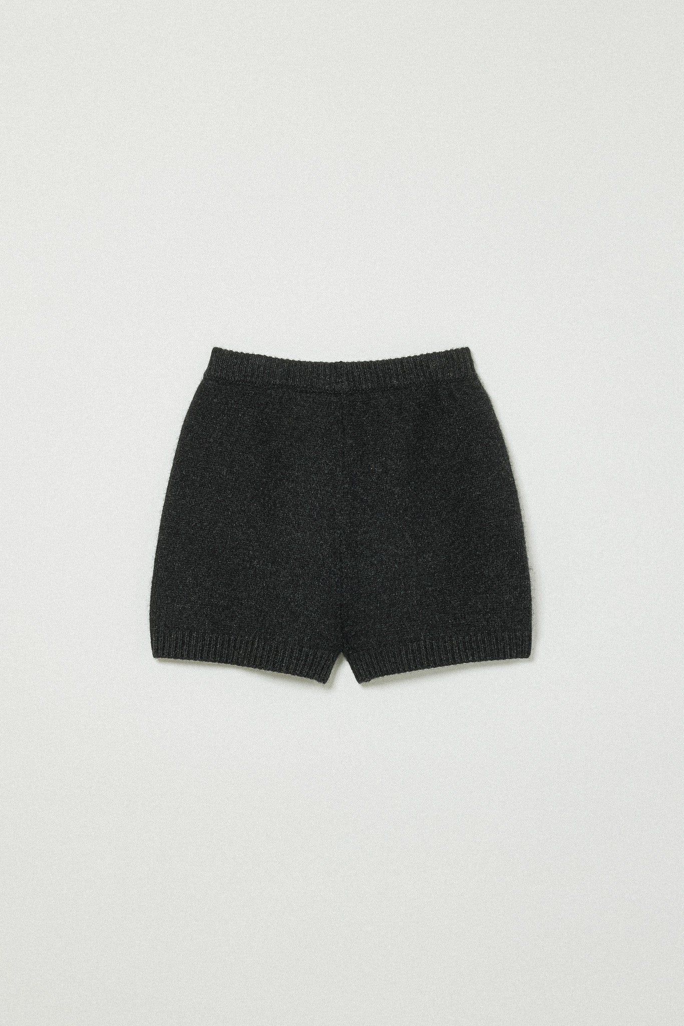 eaphi新品FLUFFY SHORT PANTS eaphi新品FLUFFY SHORT PANTS