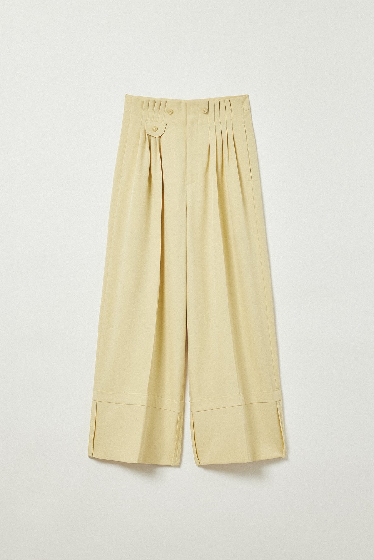 color_light yellow