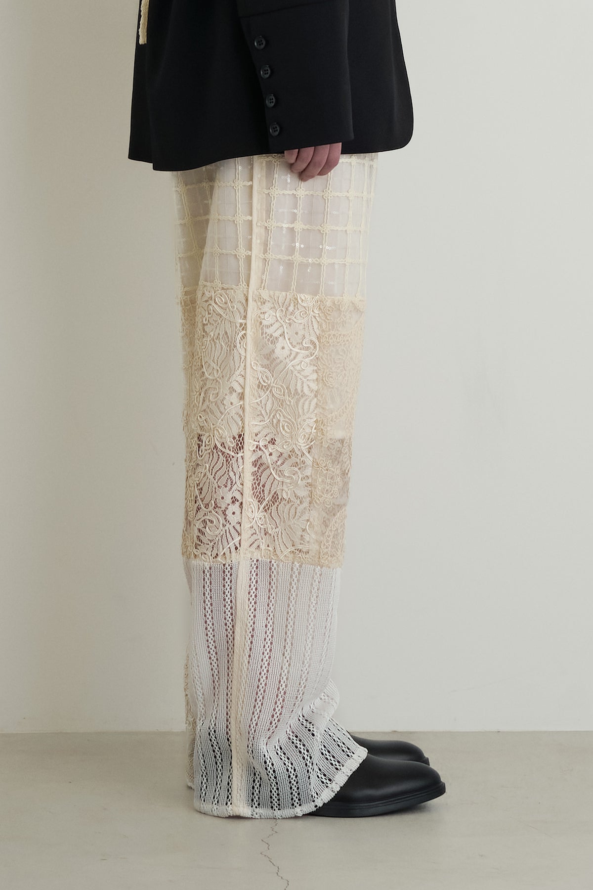 color_ivory