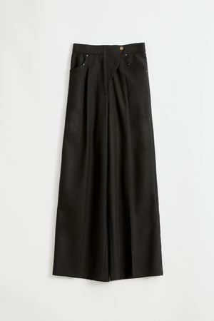 black / 1