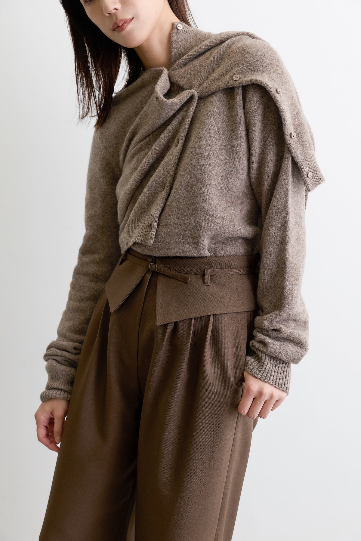 color_brown