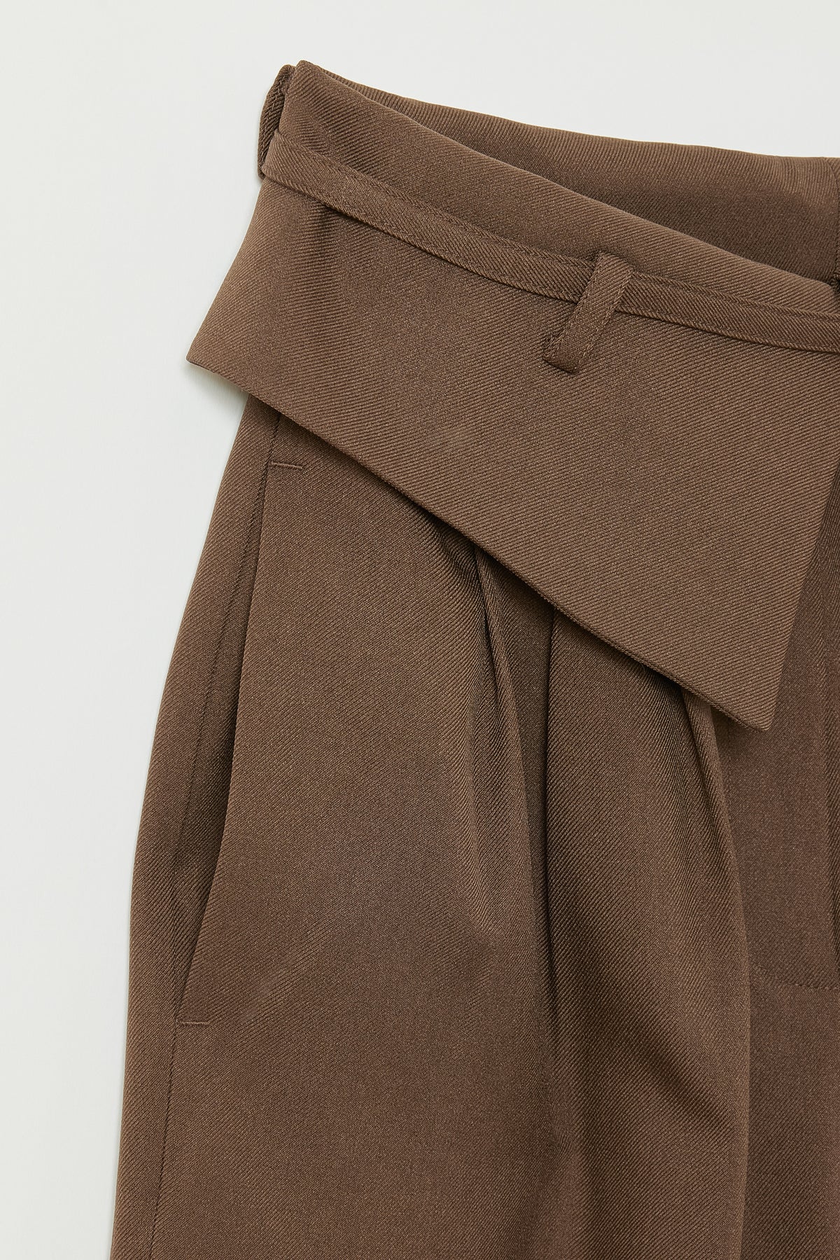 color_brown