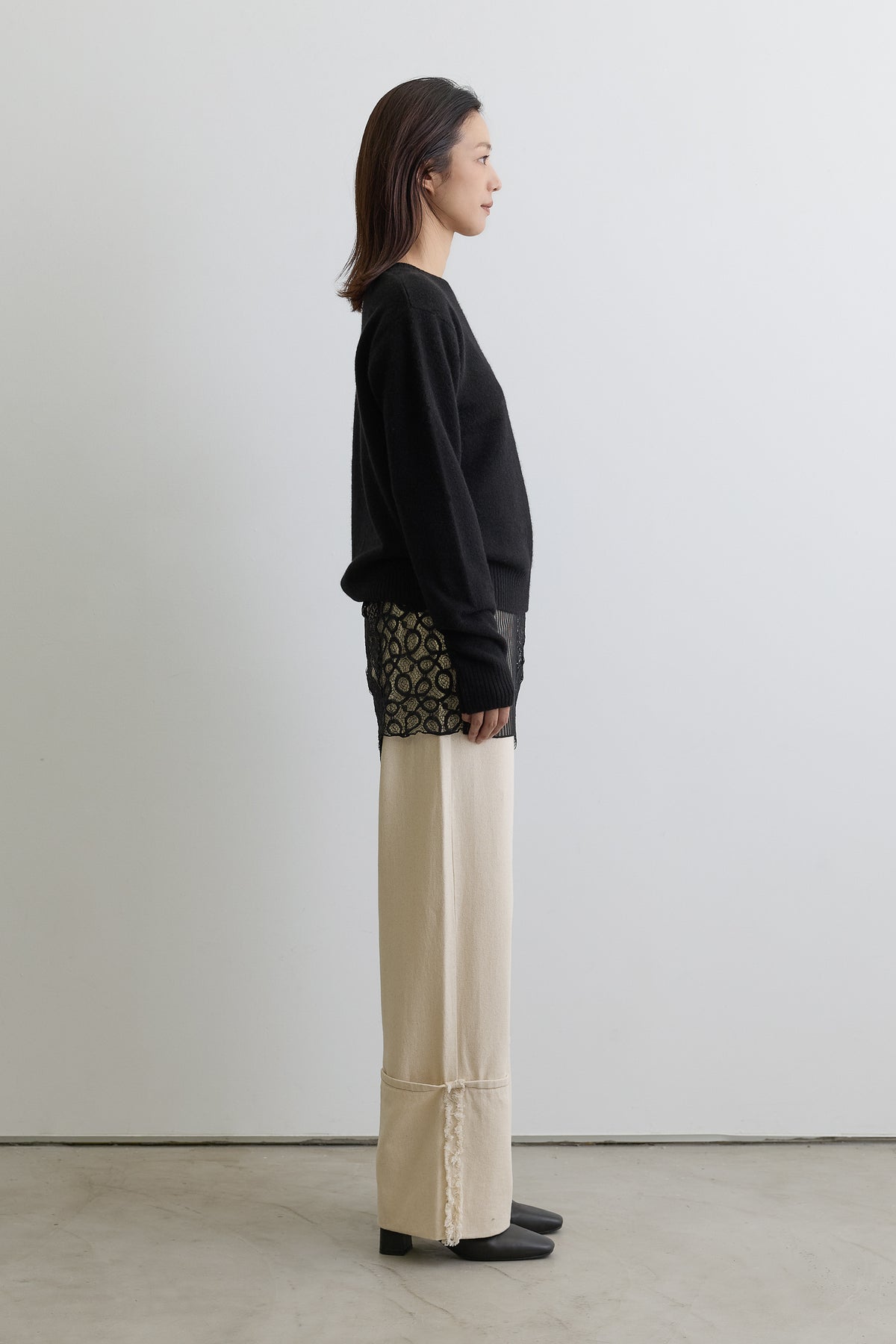 color_beige