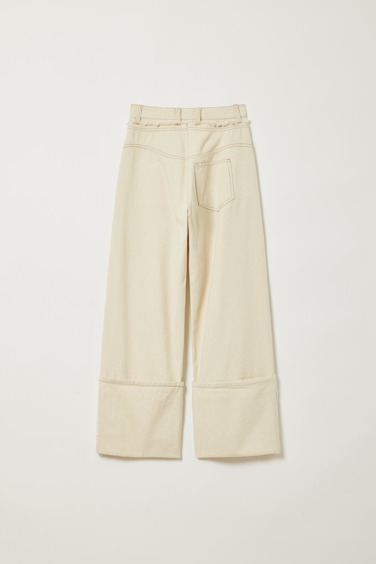 color_beige