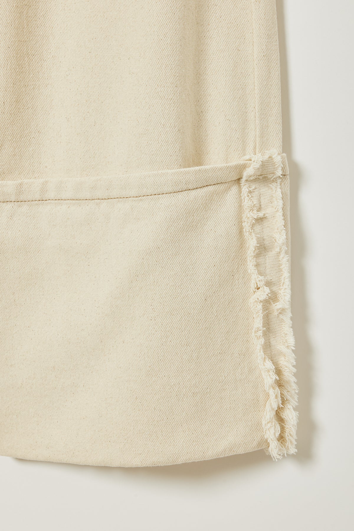 color_beige