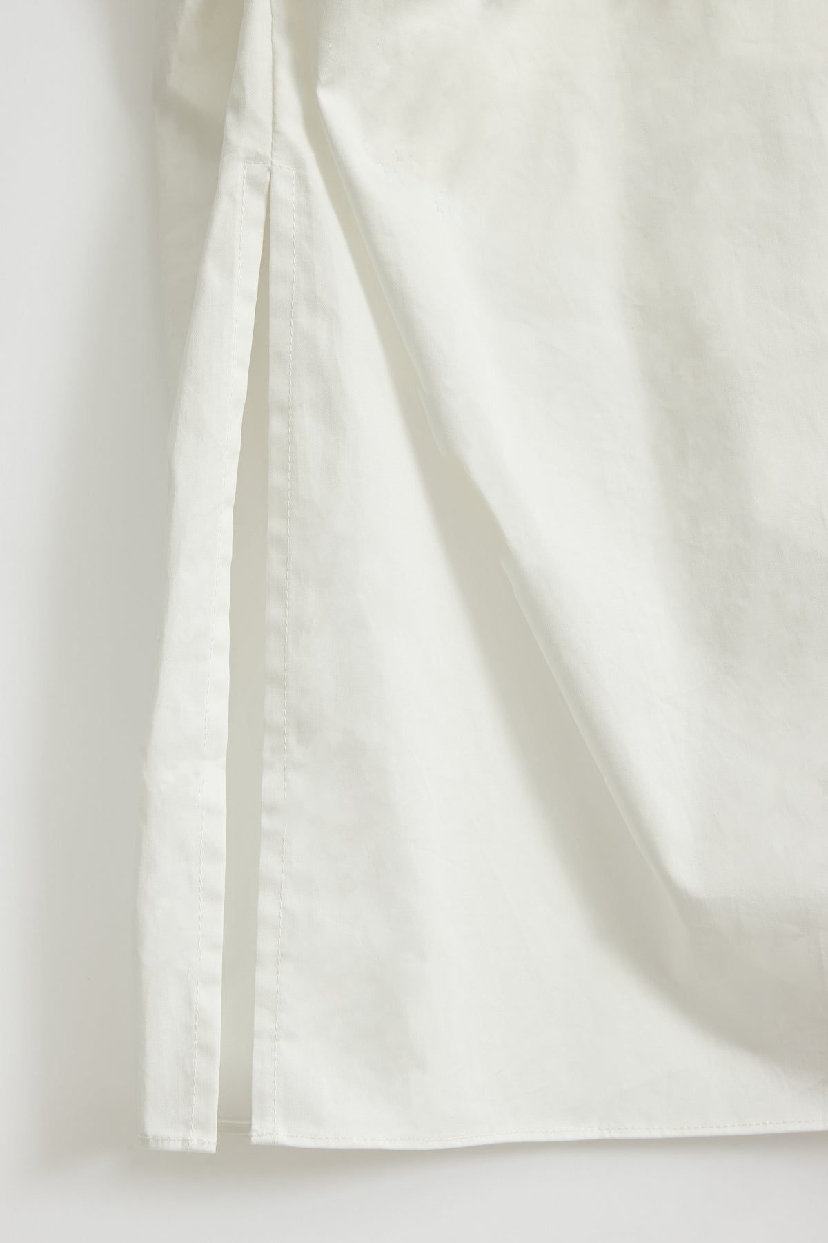 color_offwhite