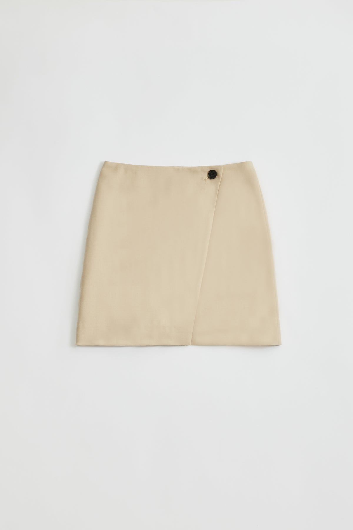 color_beige