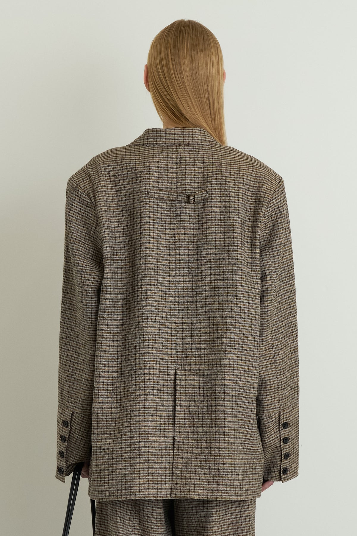 color_brown